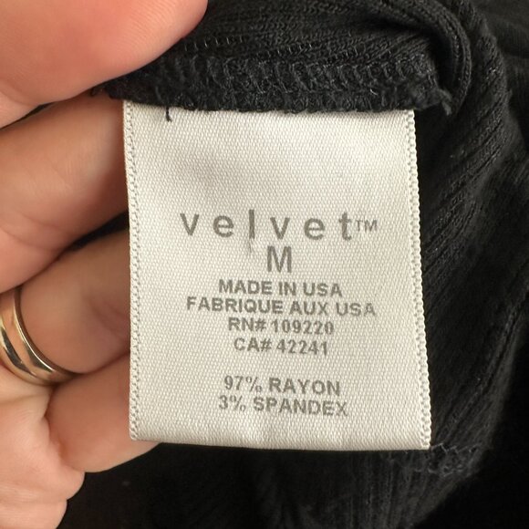 2/$24  Velvet by Graham Spencer Grace Satin Midi Skirt Black Medium #A0518 TRB3 - Picture 6 of 8